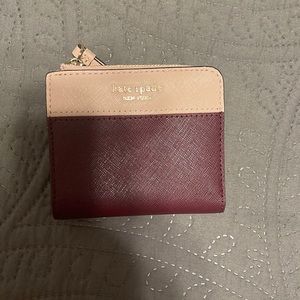 NWOT Kate spade wallet!